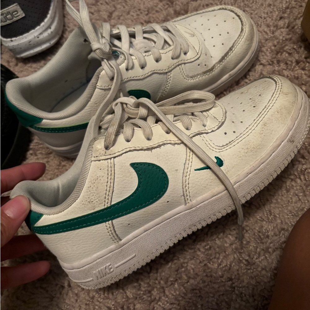 Green & White Forces